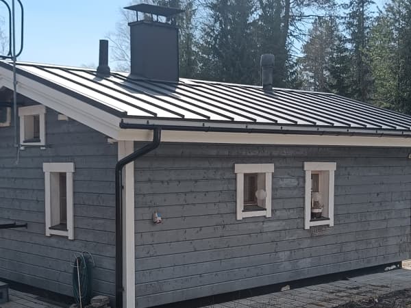 Kattoremontti tehtynä